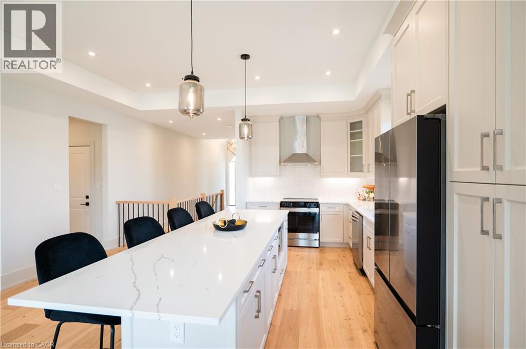 19 OAKLEY Drive - Image 12
