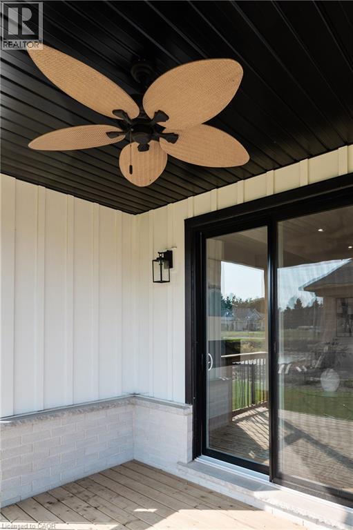 19 OAKLEY Drive - Image 40