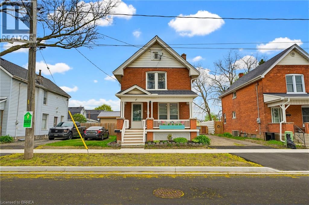 28 NORWICH Street - 1