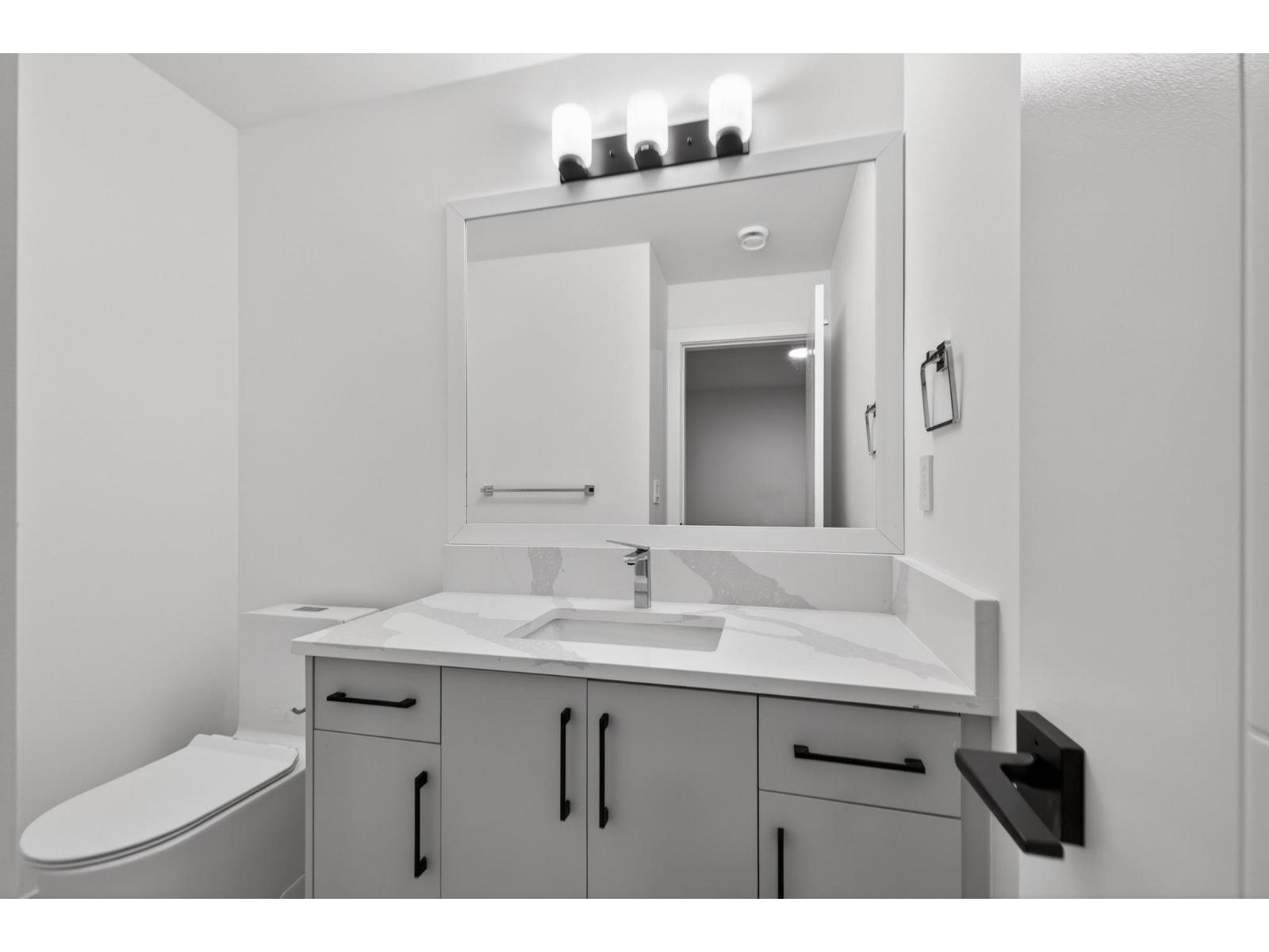 5 Bed, 5 Bath House for Sale in Langley – 7645 197 STREET, Langley – MLS# R3145035 - Image 28