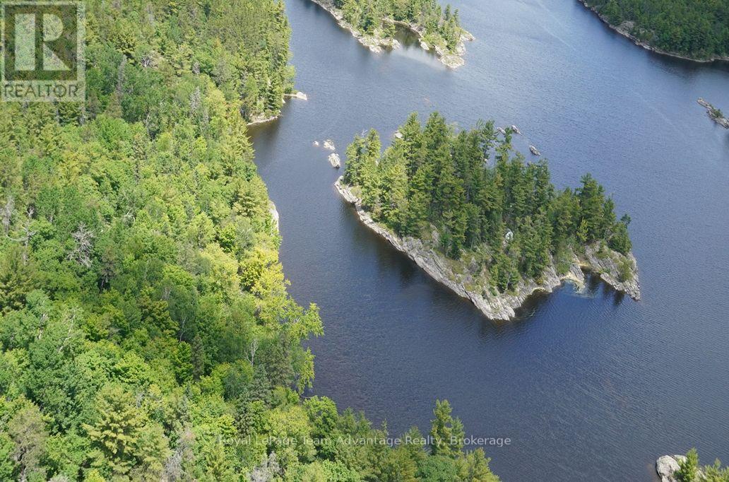 TP3411 ISLAND FRENCH RIVER - 6
