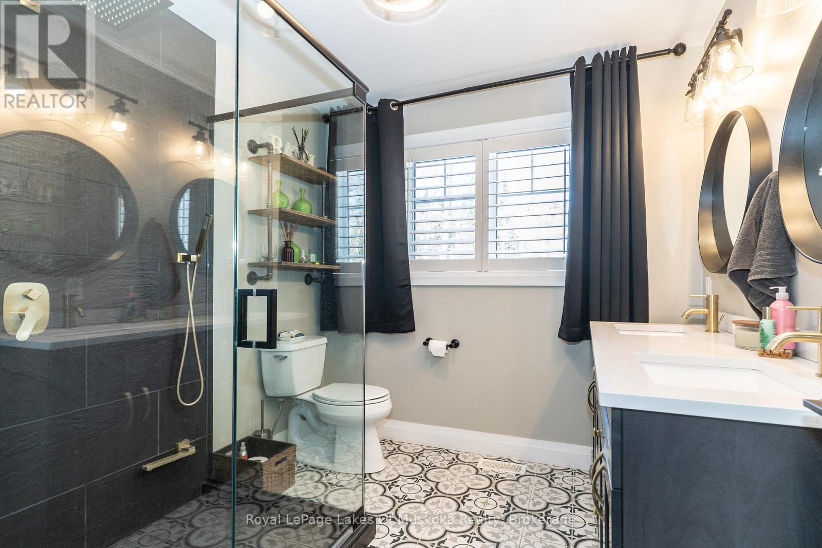 461 ROWANWOOD ROAD - 24