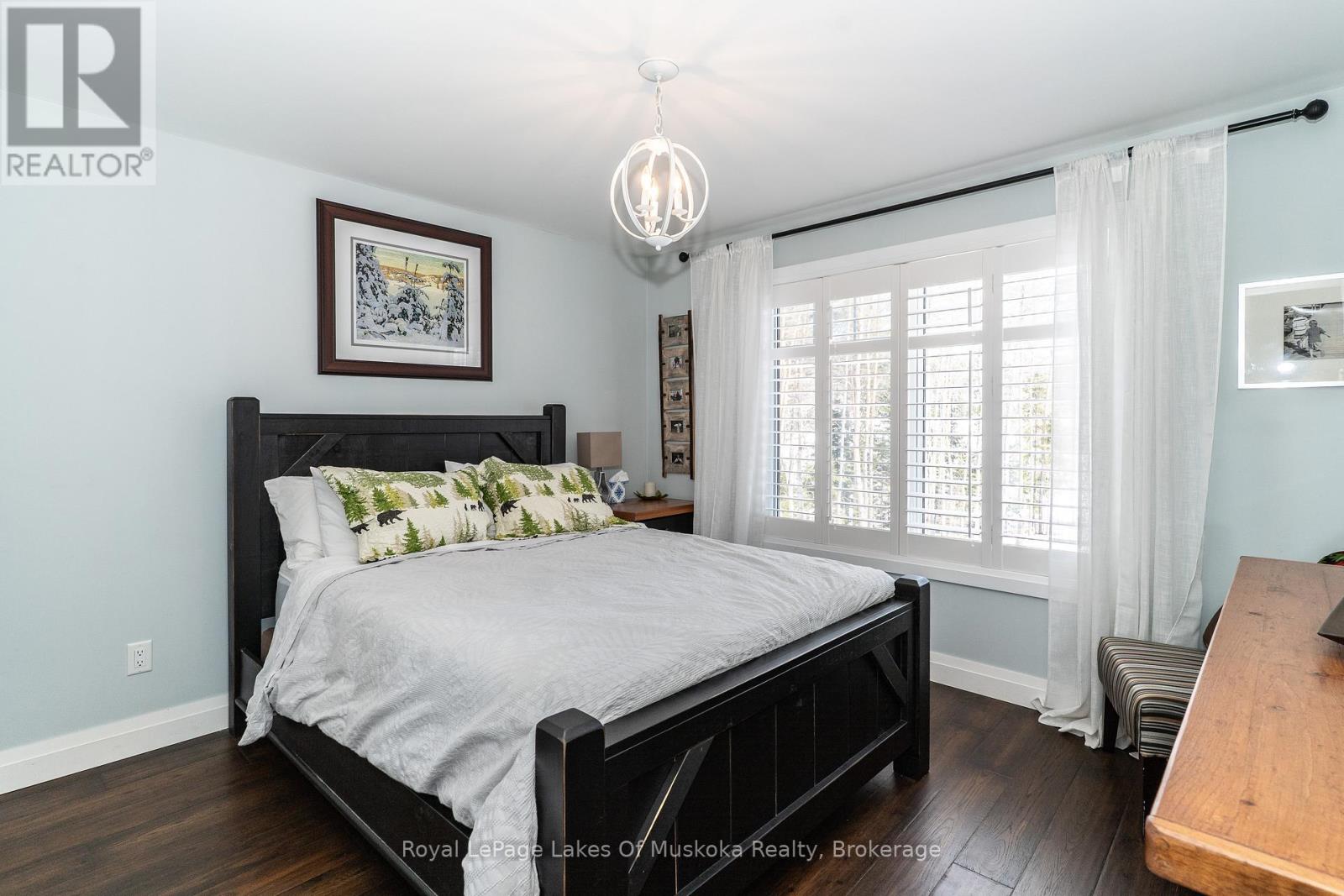 461 ROWANWOOD ROAD - 25