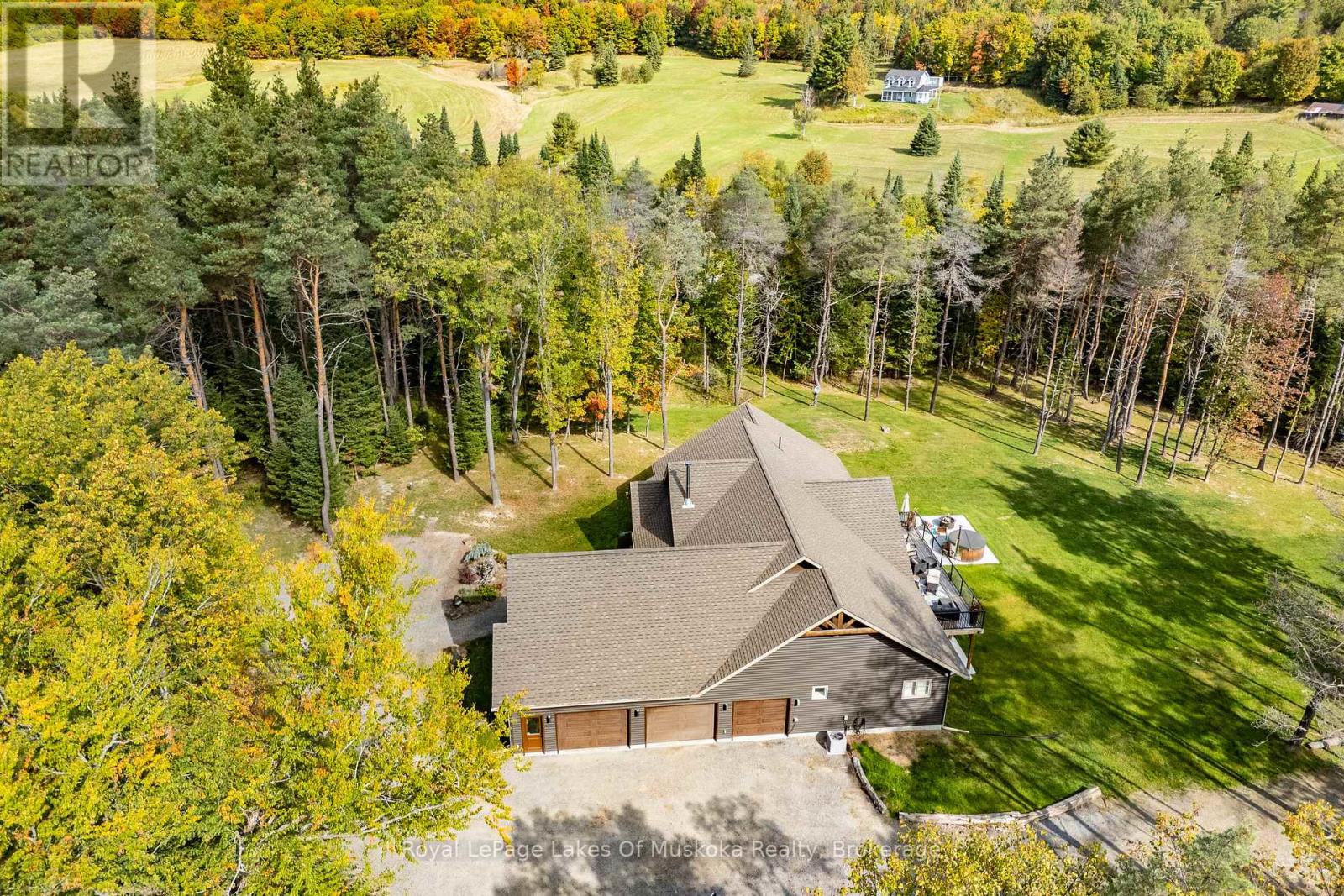 461 ROWANWOOD ROAD - 5