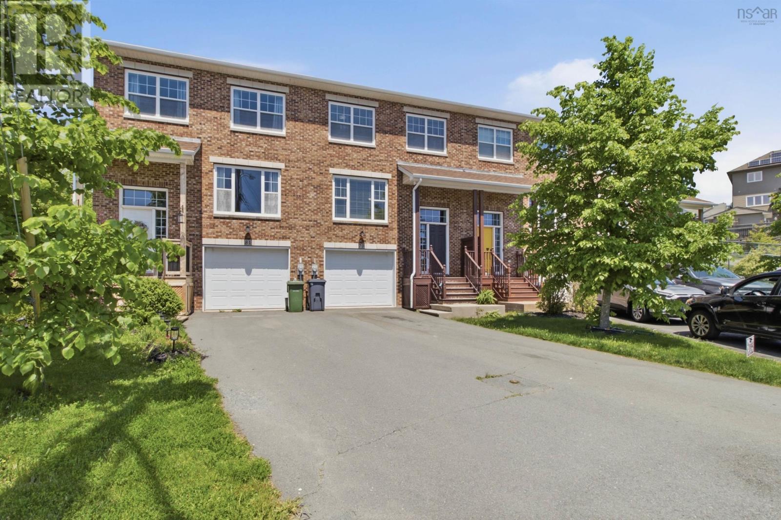 79 Collingwood Court - 2