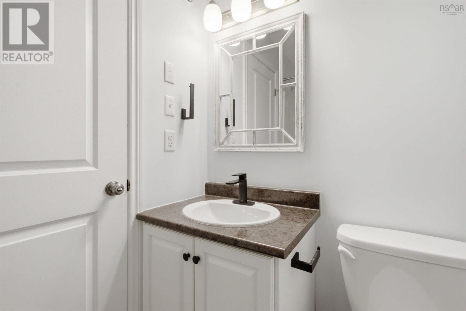 79 Collingwood Court - 27