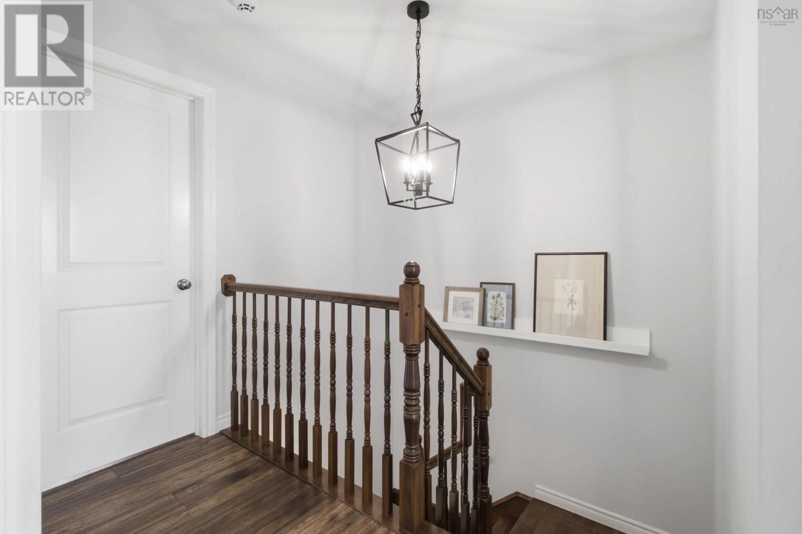 79 Collingwood Court - 24