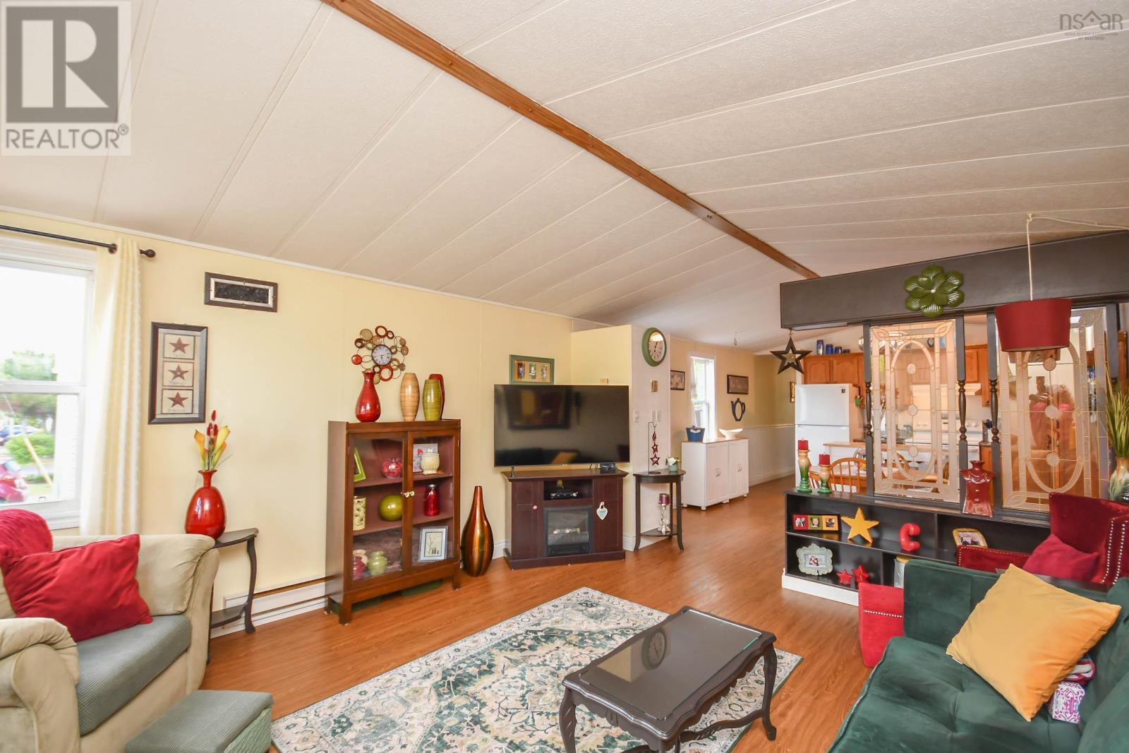 1526 Woodbine Drive - 9