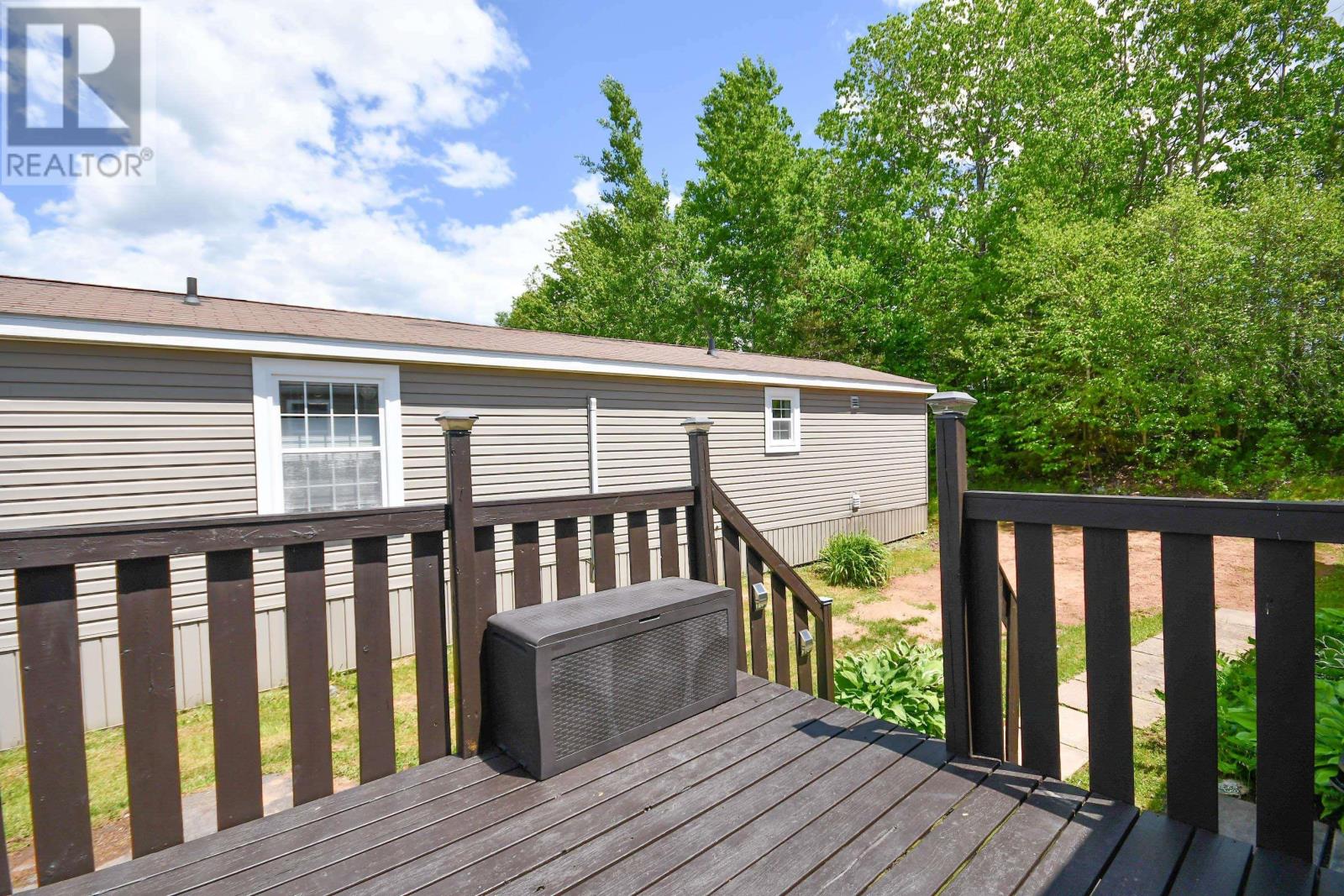 1526 Woodbine Drive - 36