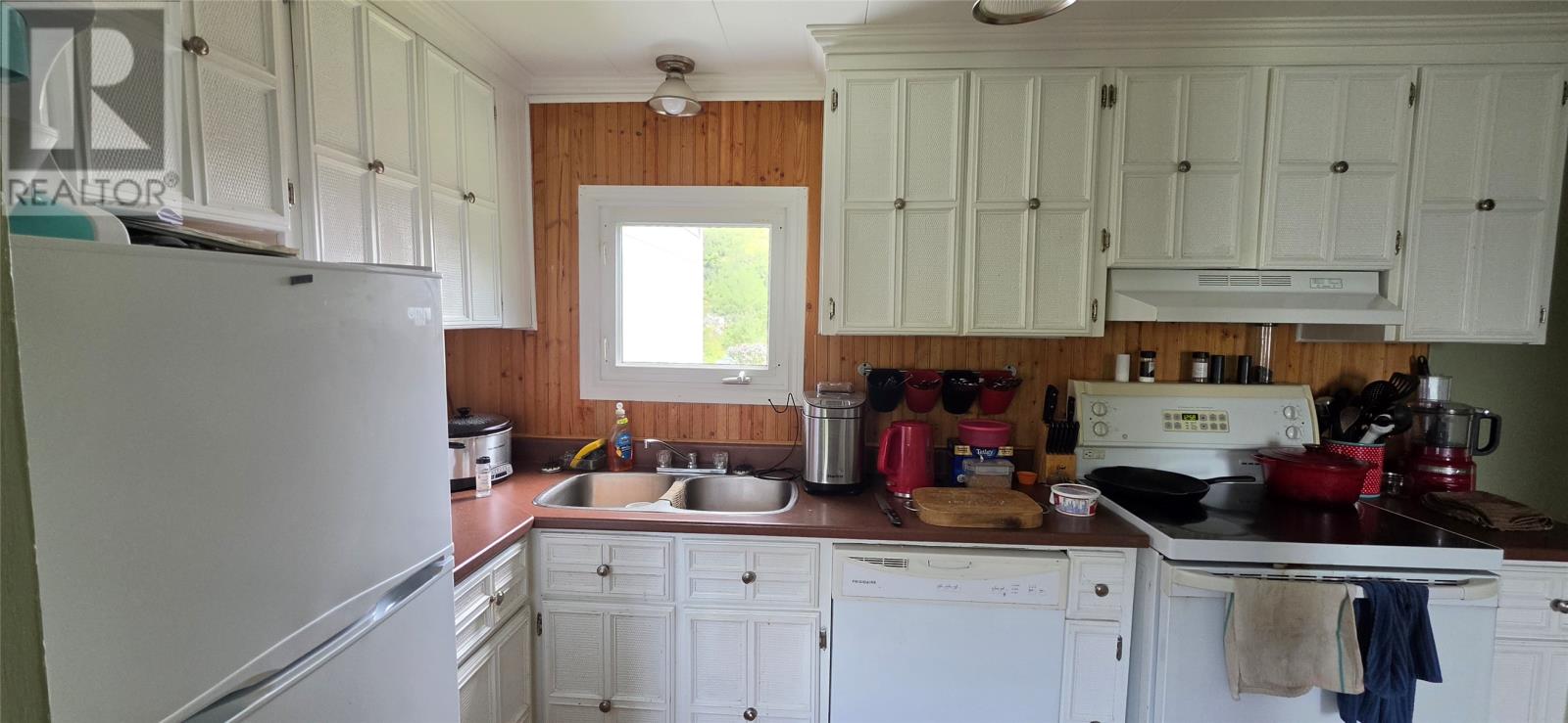 3 Bayview Drive - Image 6