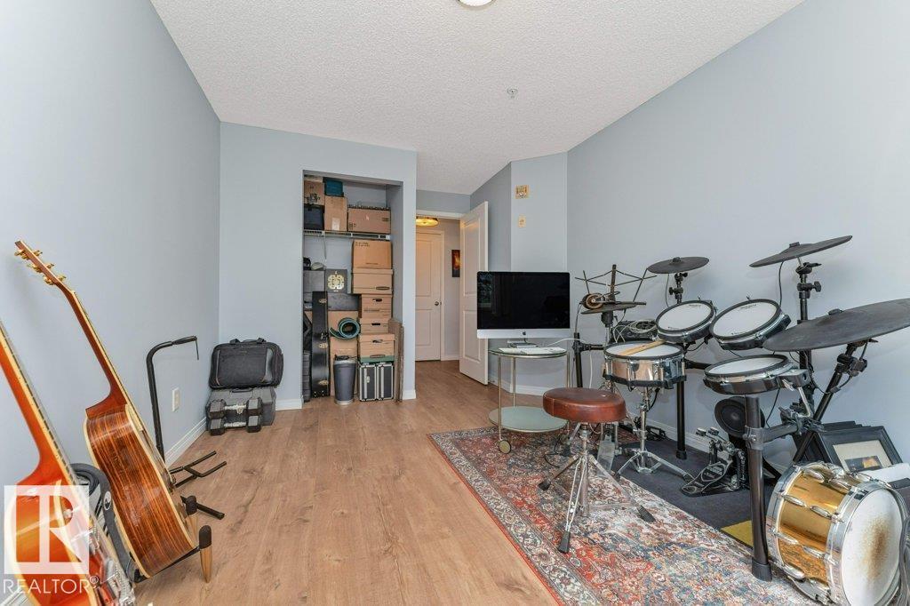 #217 245 EDWARDS DR SW - 24