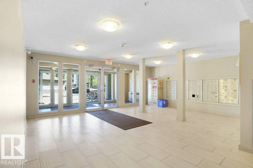 #417 111 WATT CM SW SW - 4