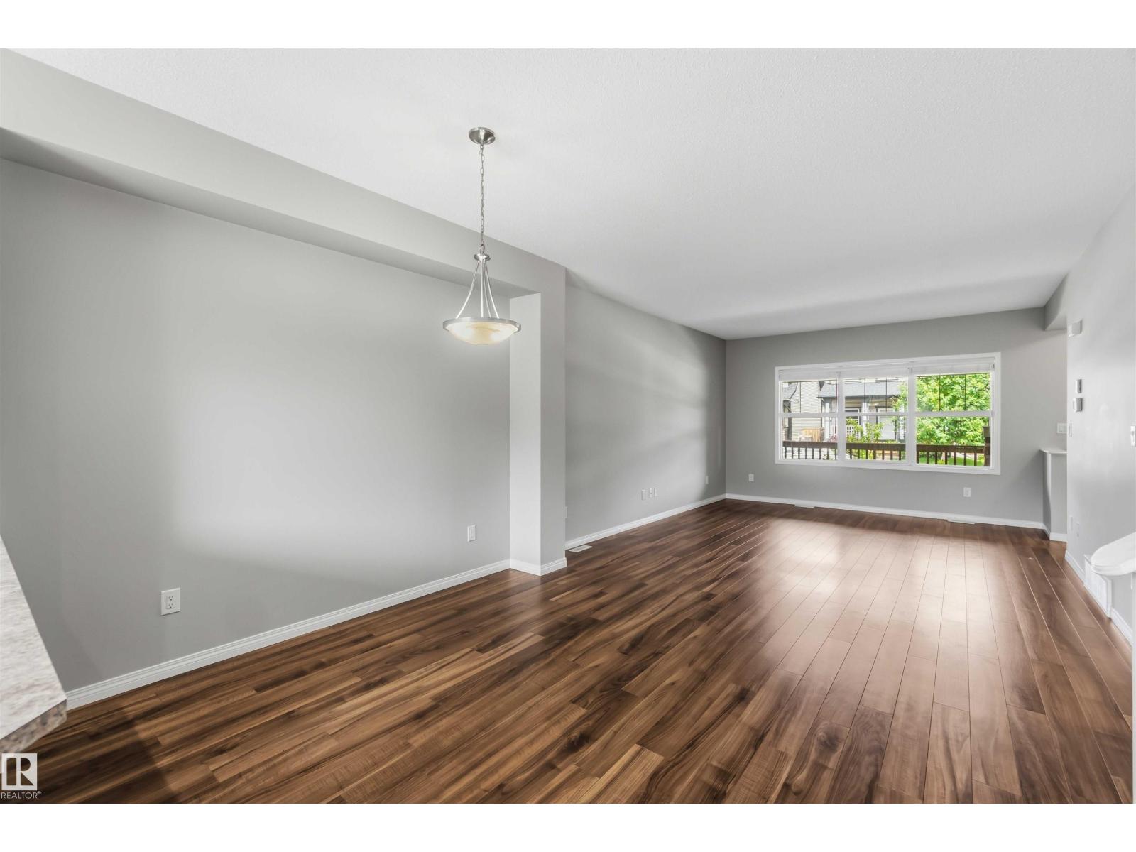 21839 99 AV NW - 18
