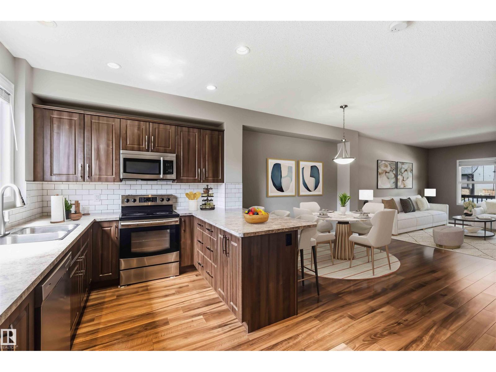 21839 99 AV NW - 22