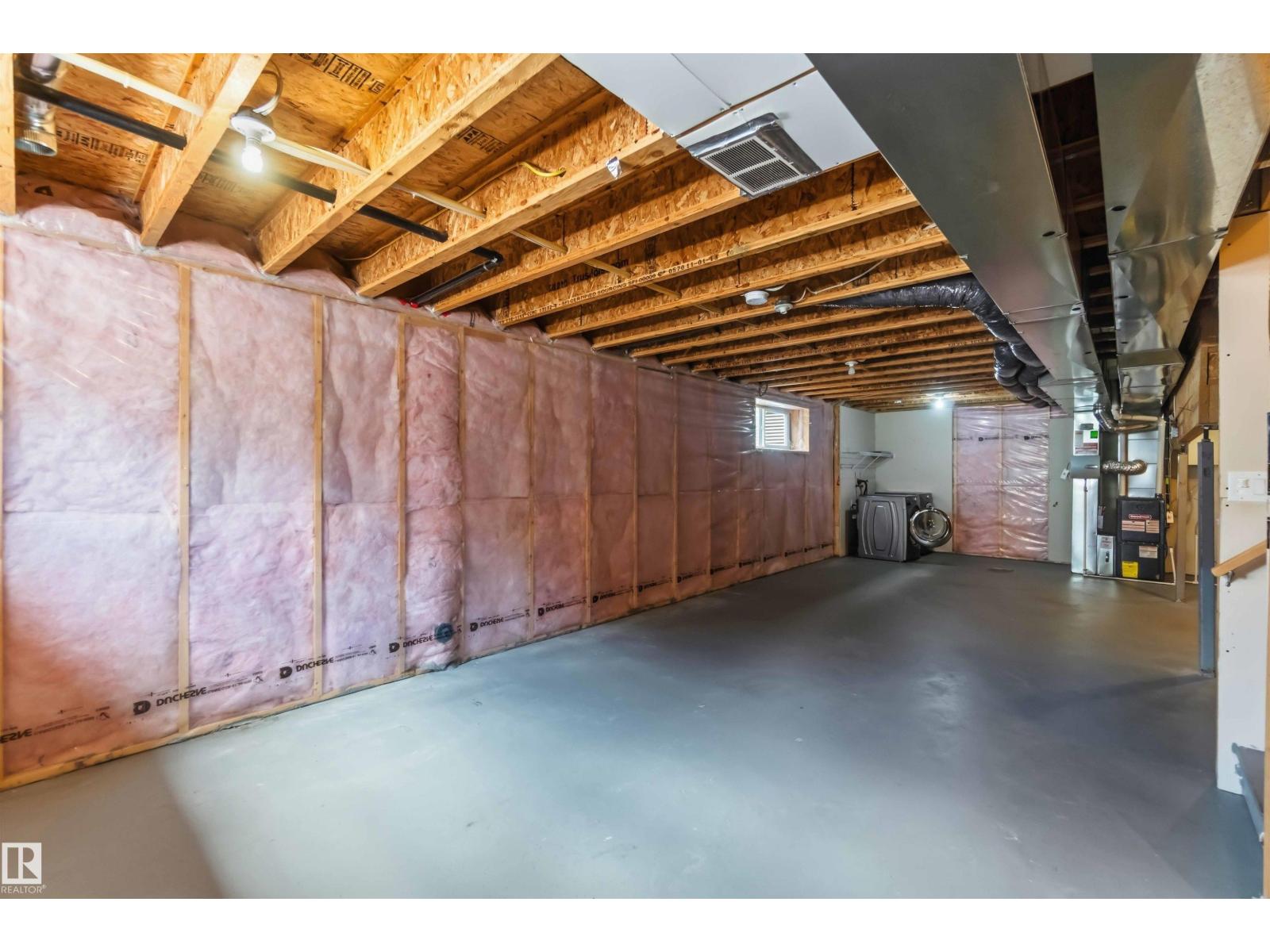 21839 99 AV NW - 48