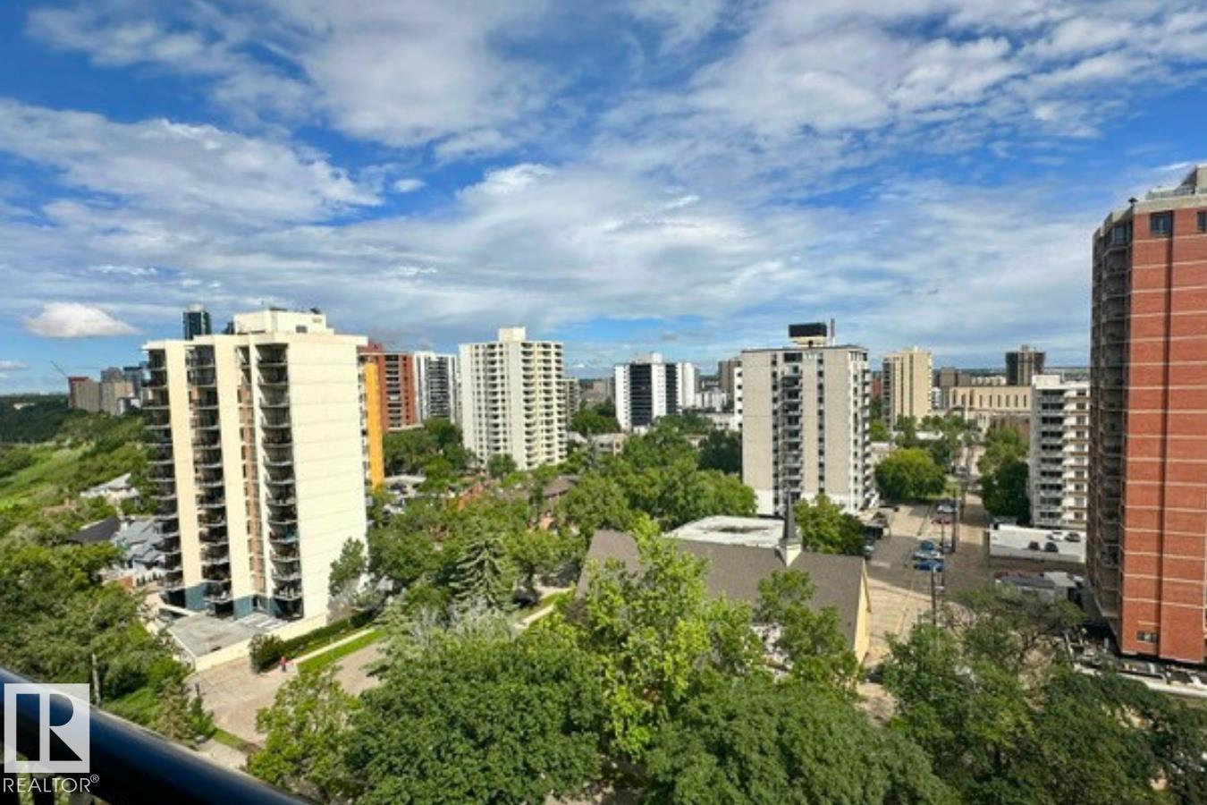 1103 11307 99 AV NW - 21