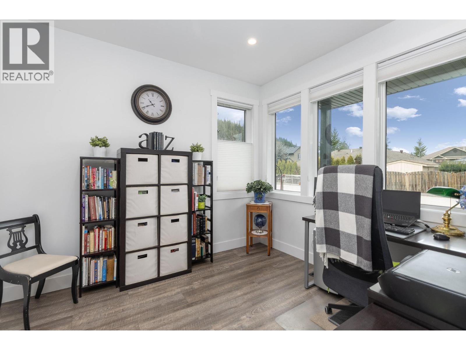 #4 1441 20 Avenue SE - 24