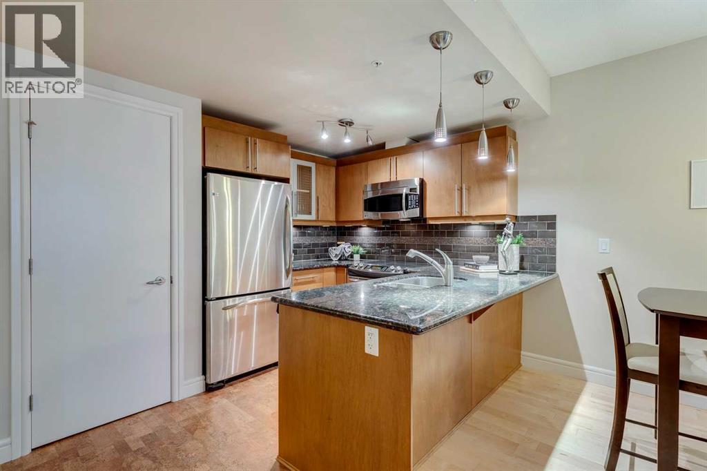 #206 817 15 Avenue SW - 11