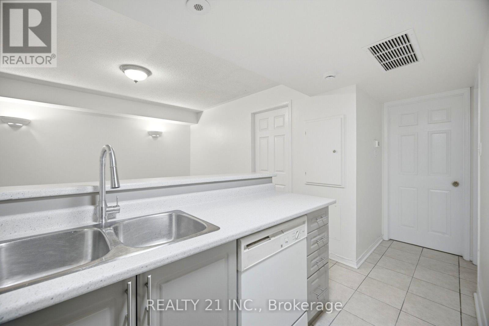 #93 200 MCLEVIN AVENUE - 12