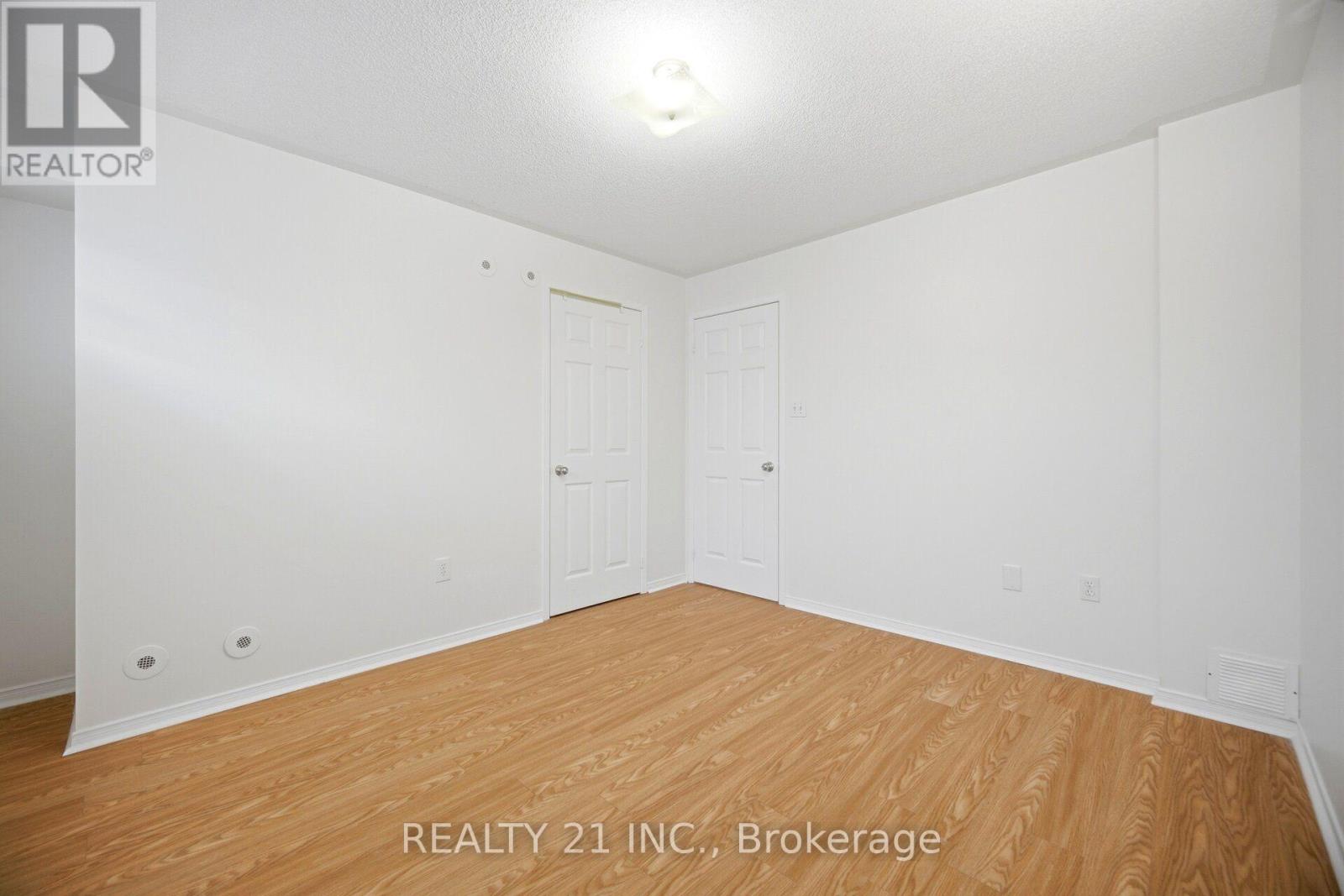 #93 200 MCLEVIN AVENUE - 15