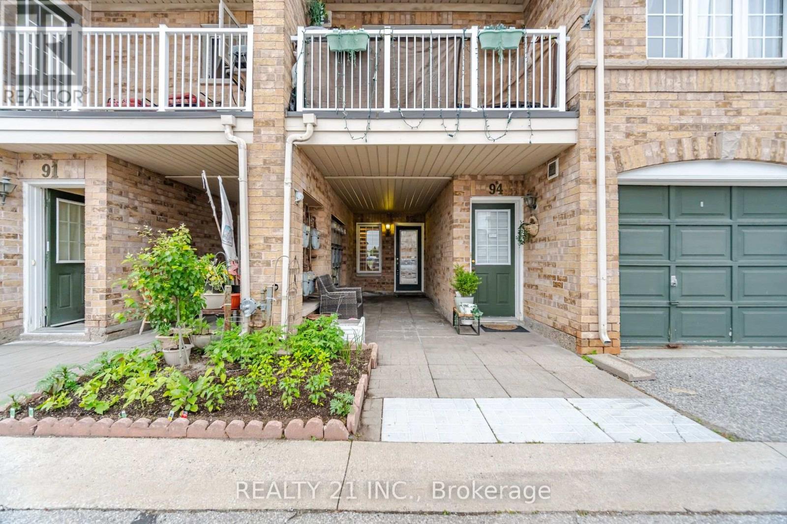 #93 200 MCLEVIN AVENUE - 2