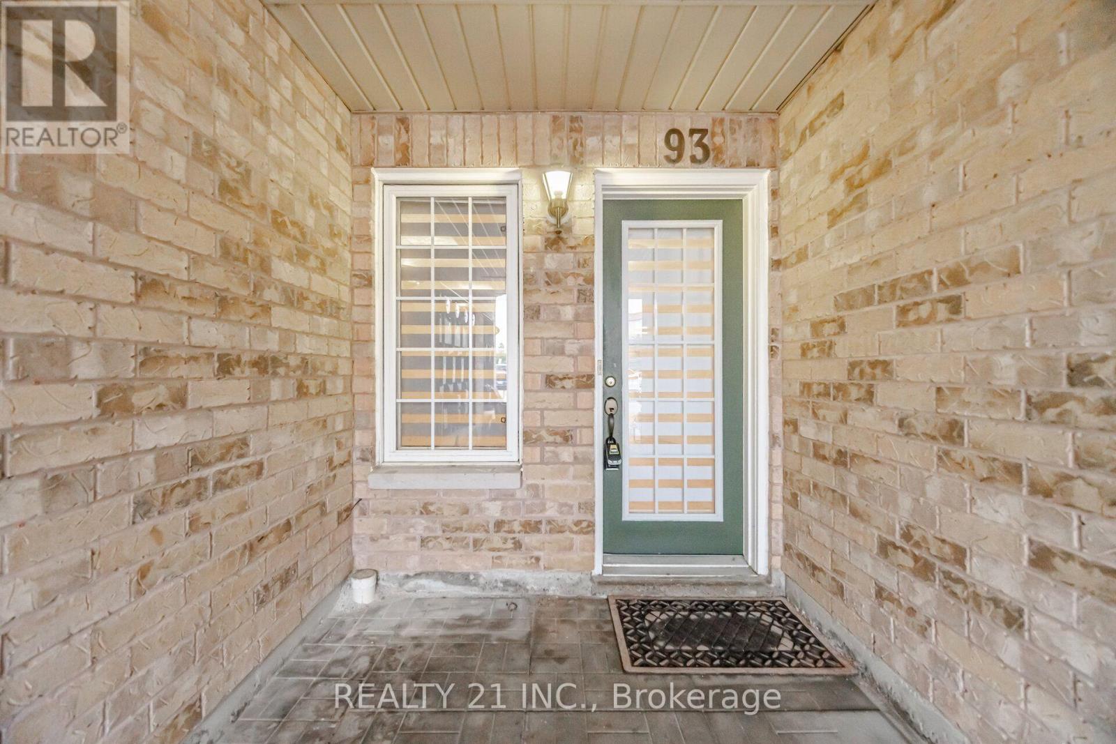#93 200 MCLEVIN AVENUE - 3