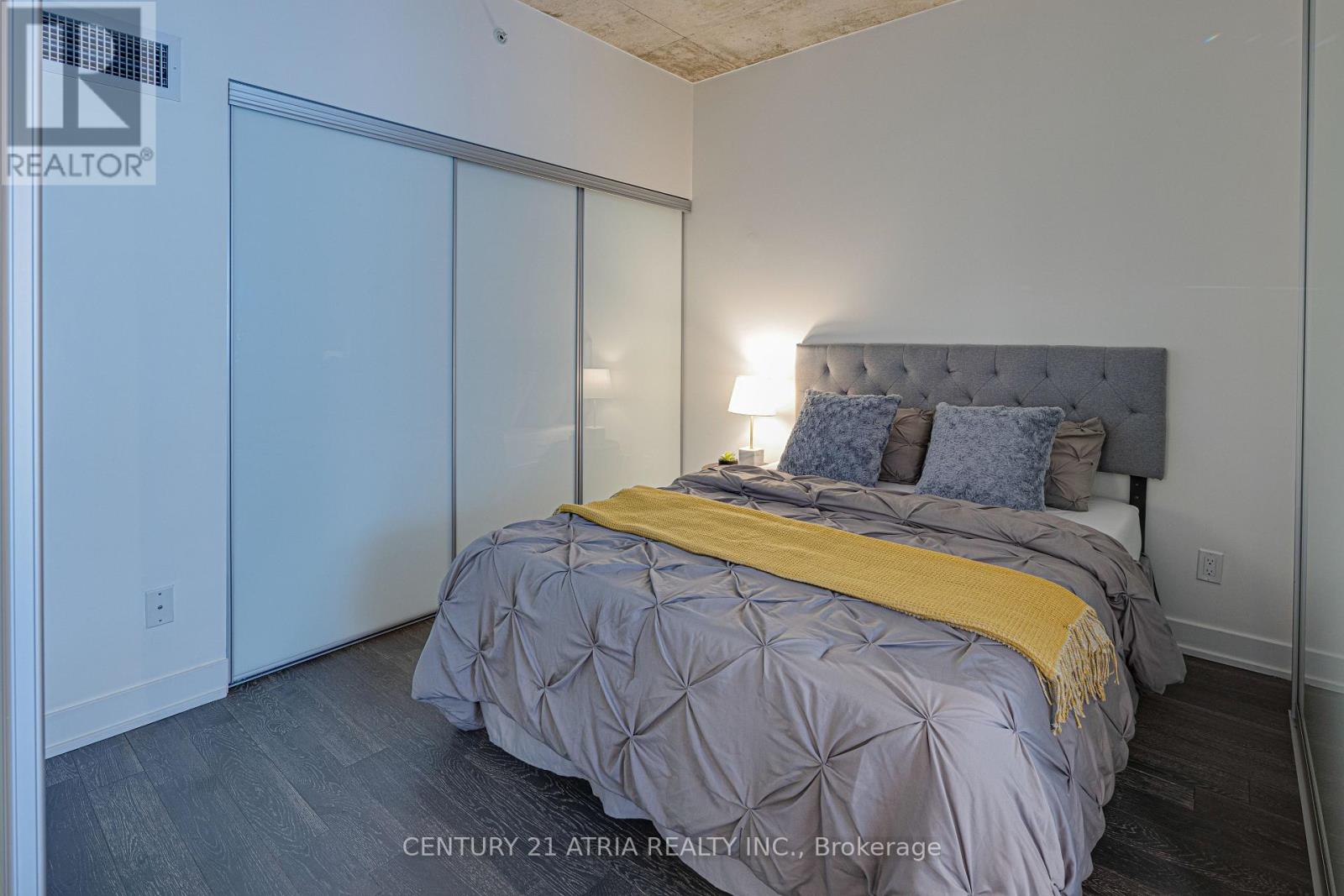 #513 1190 DUNDAS STREET E - 11