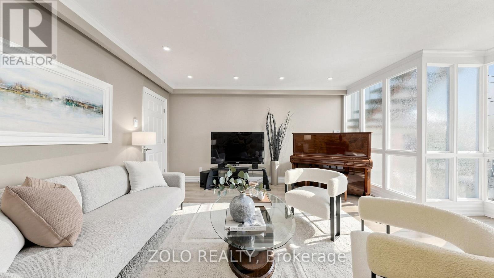41 MEADOWCLIFFE DRIVE - 29