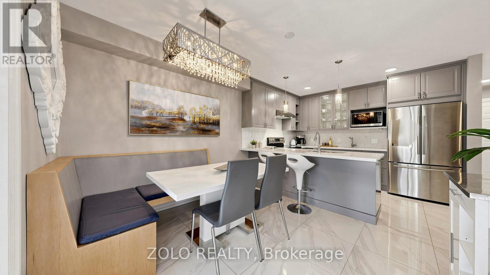 41 MEADOWCLIFFE DRIVE - 32