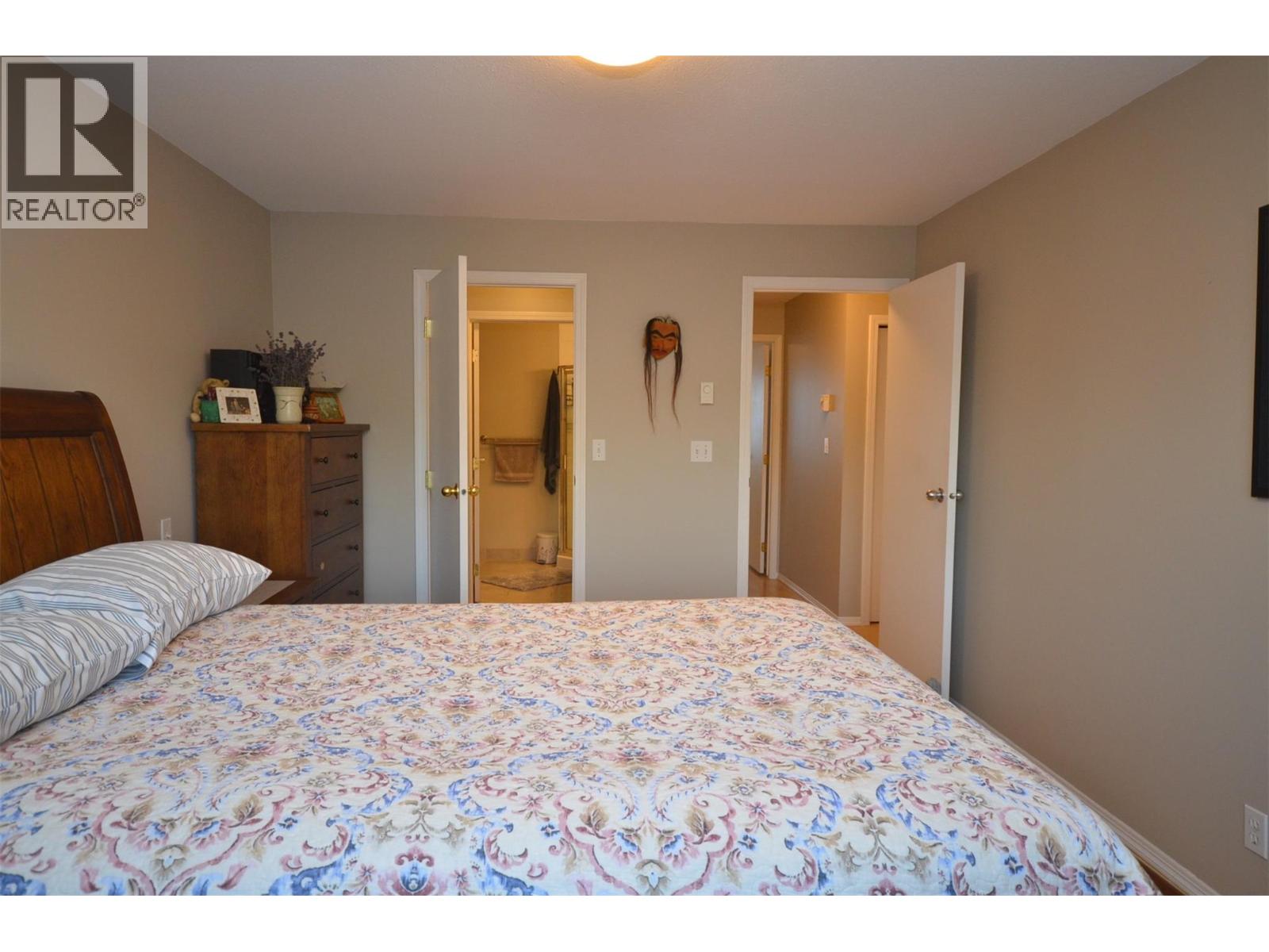 #29 4601 27 Avenue - 44