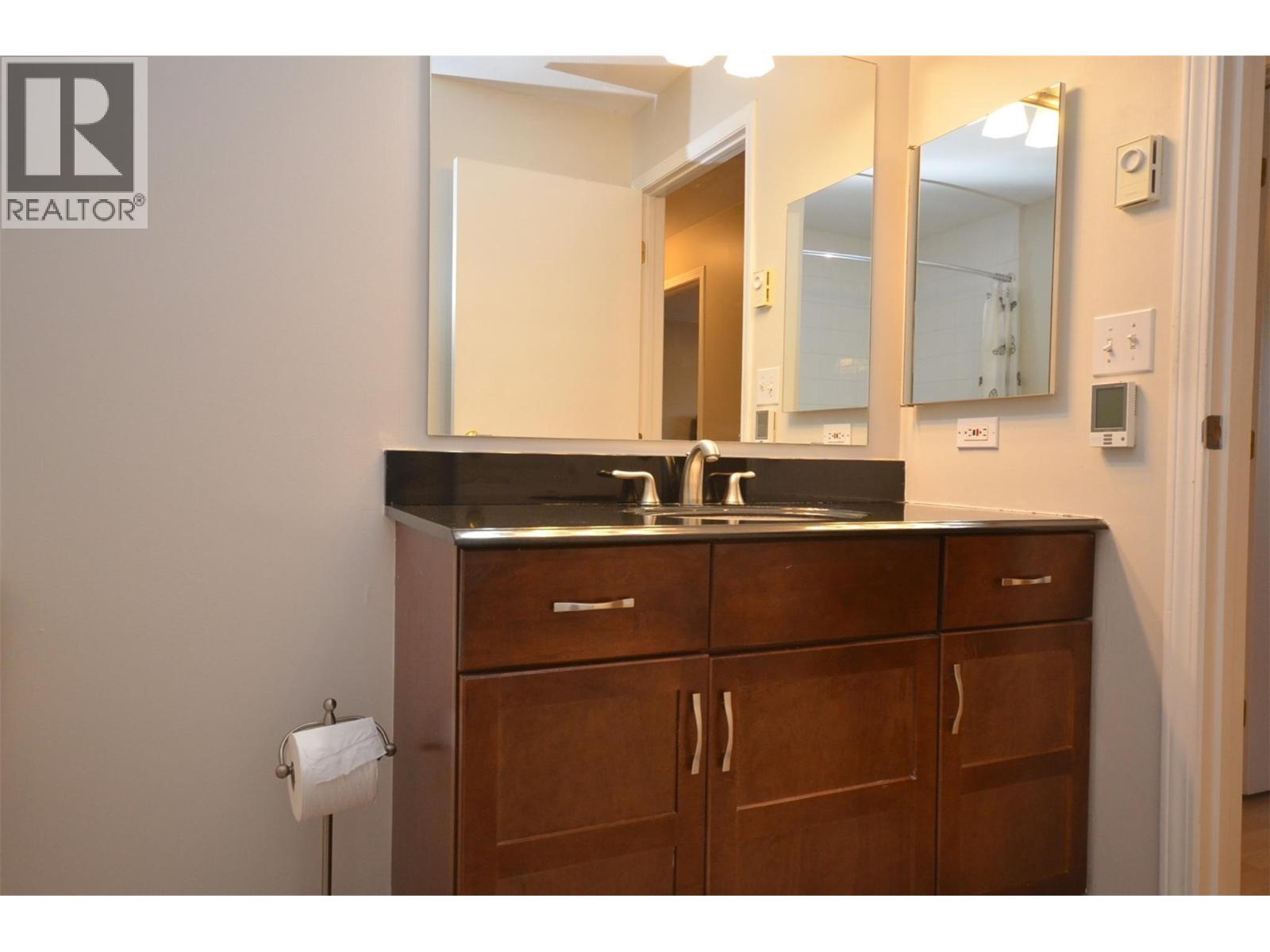 #29 4601 27 Avenue - 41