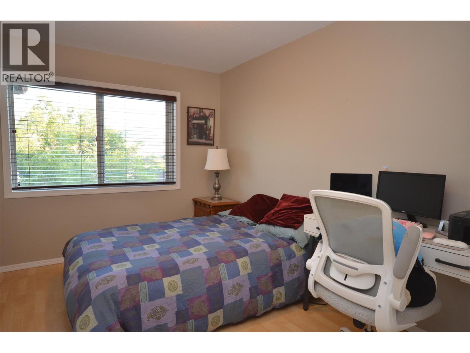 #29 4601 27 Avenue - 37