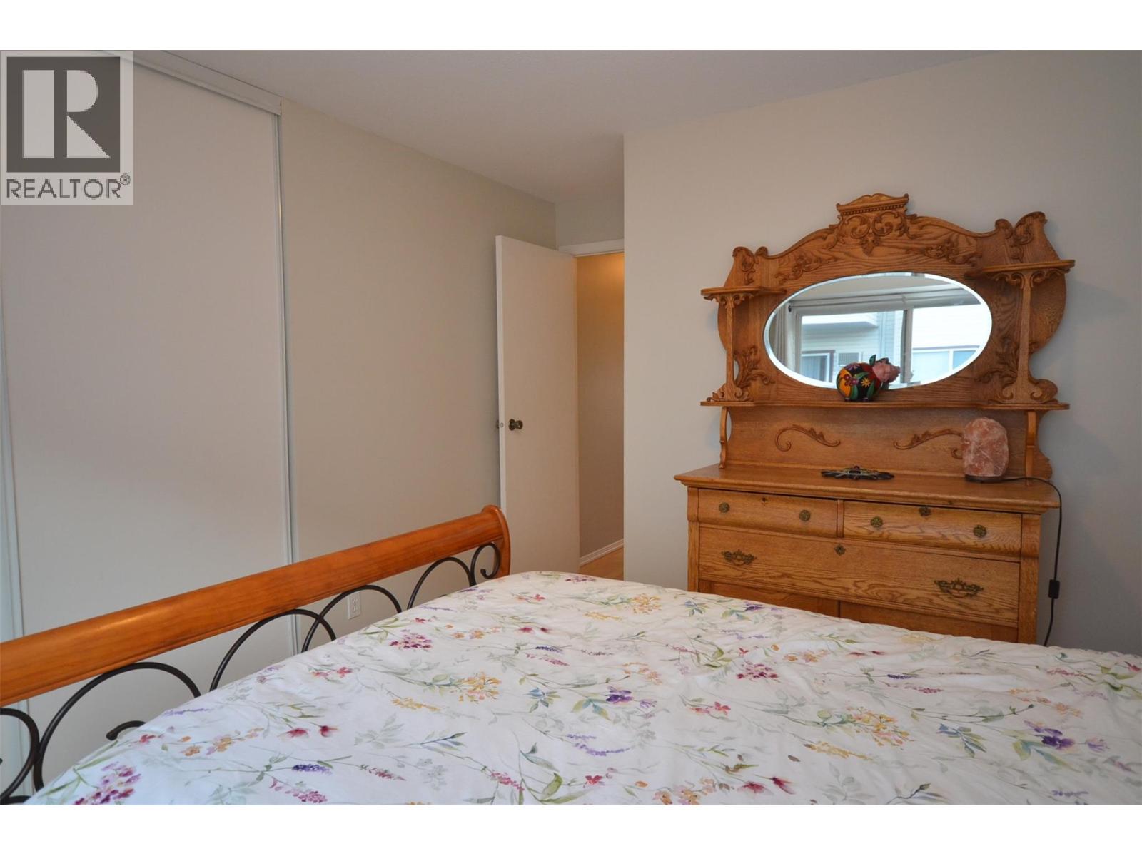 #29 4601 27 Avenue - 52