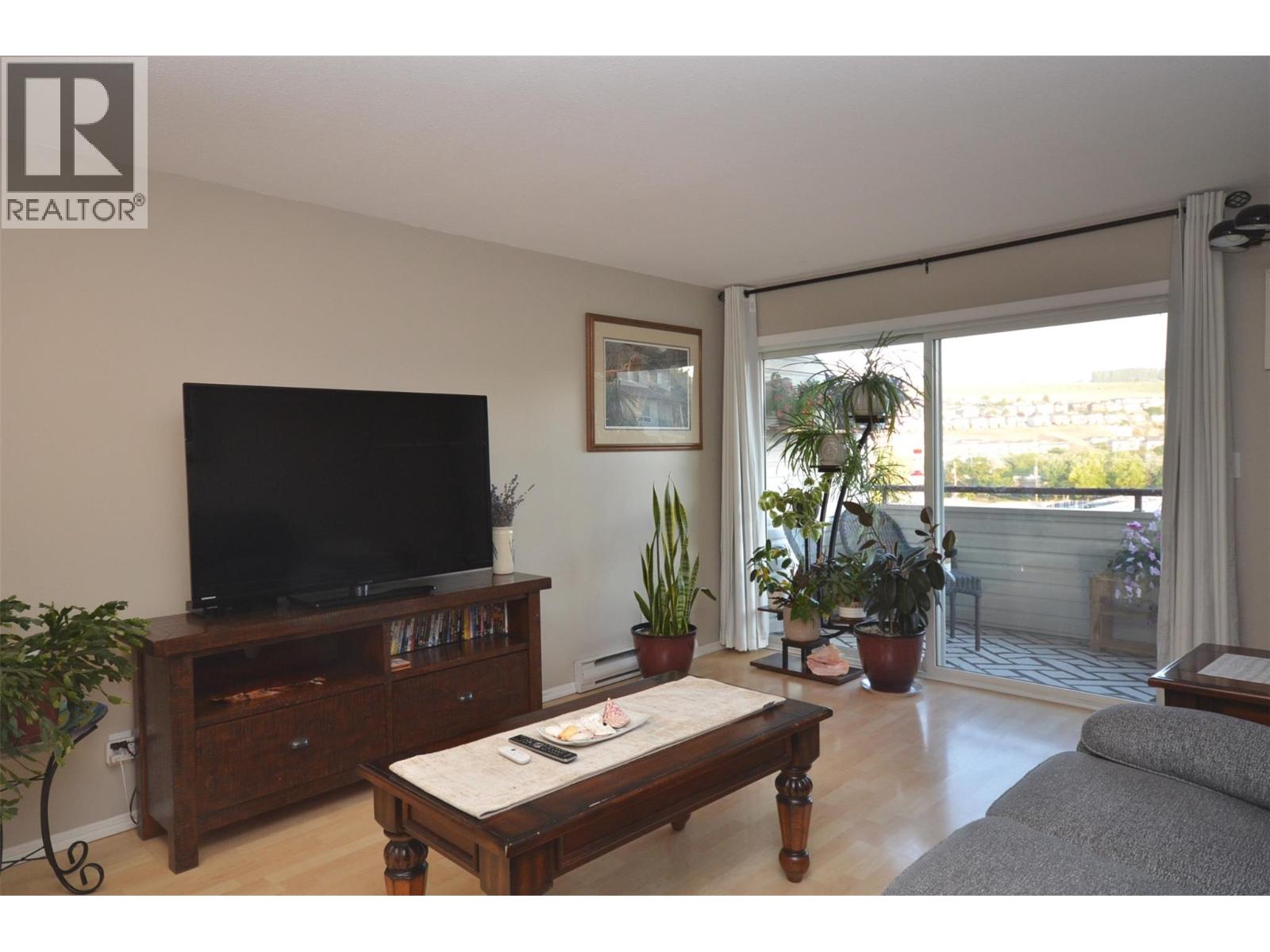 #29 4601 27 Avenue - 56
