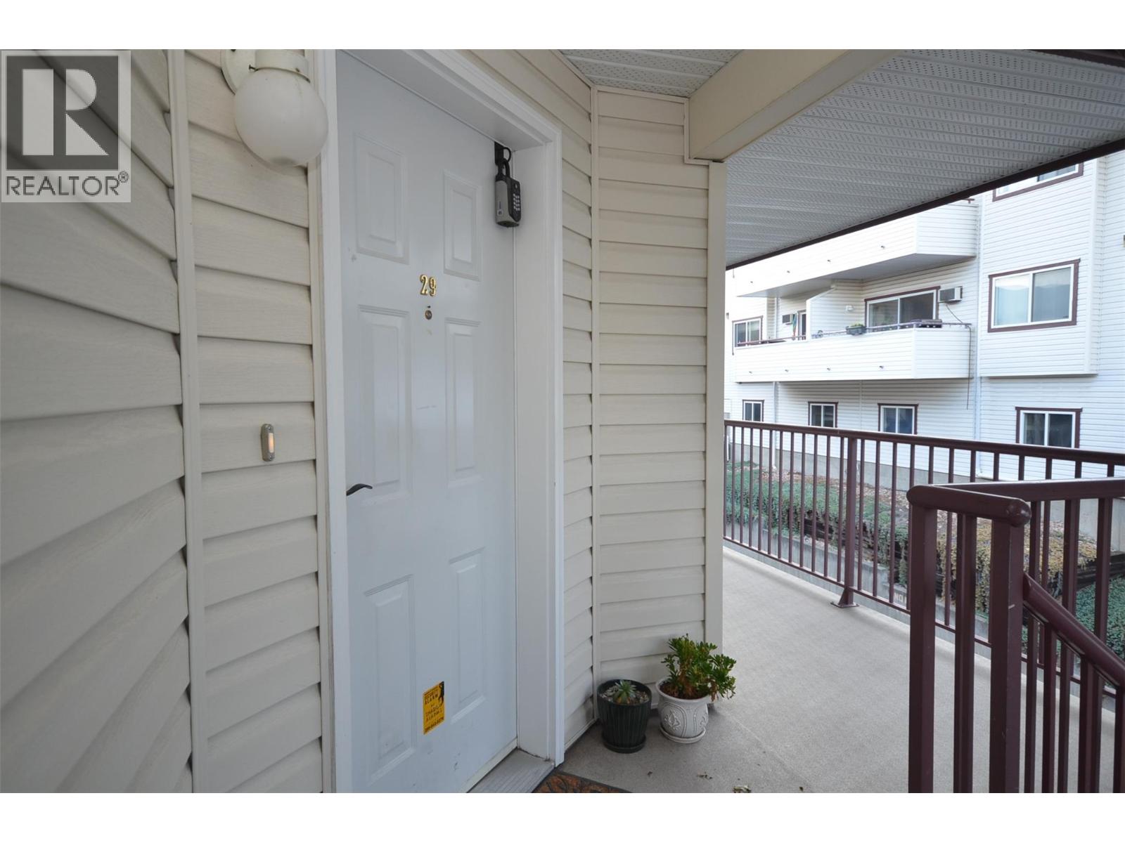 #29 4601 27 Avenue - 63