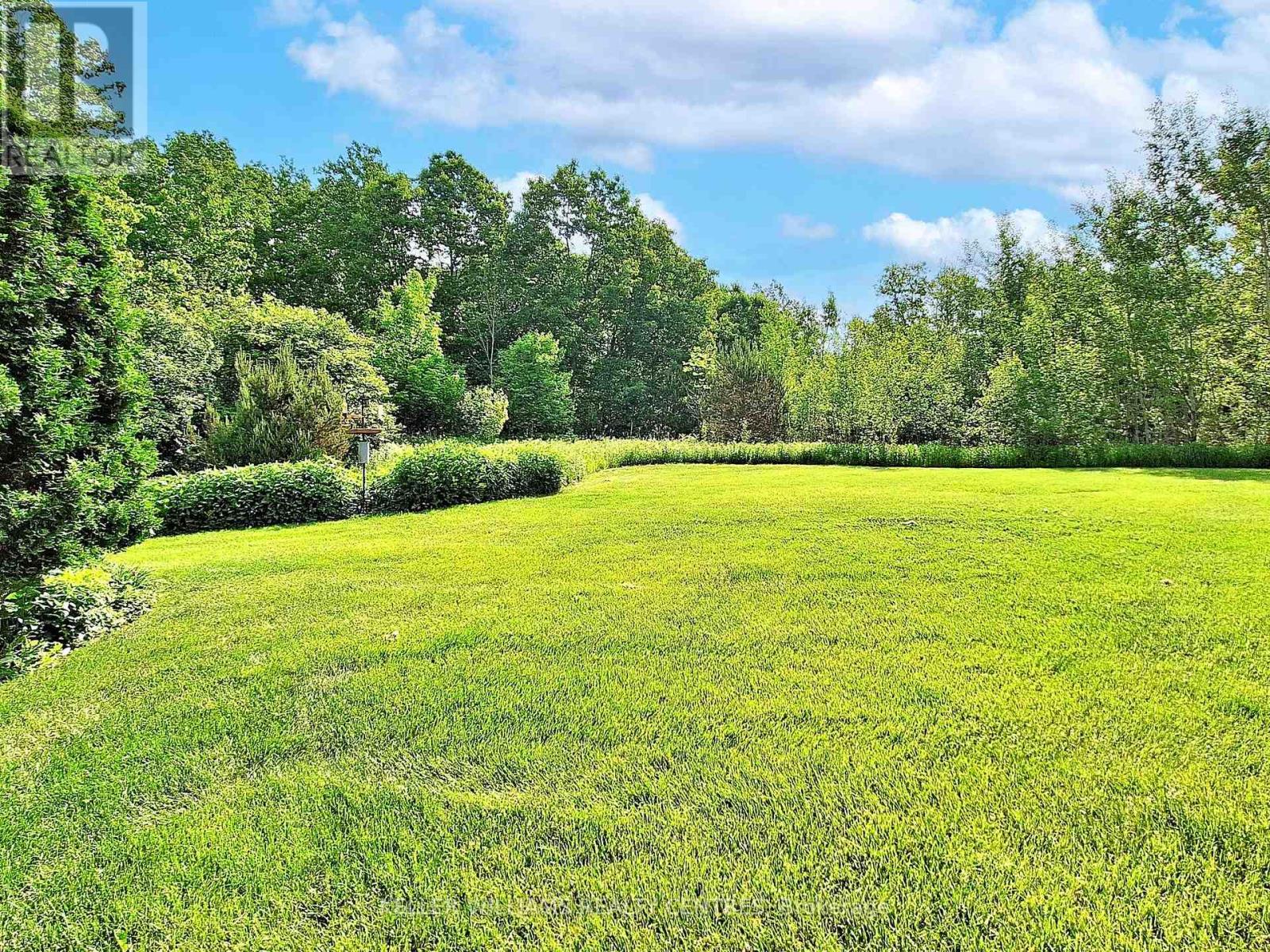 29 TUCKER COURT - 33