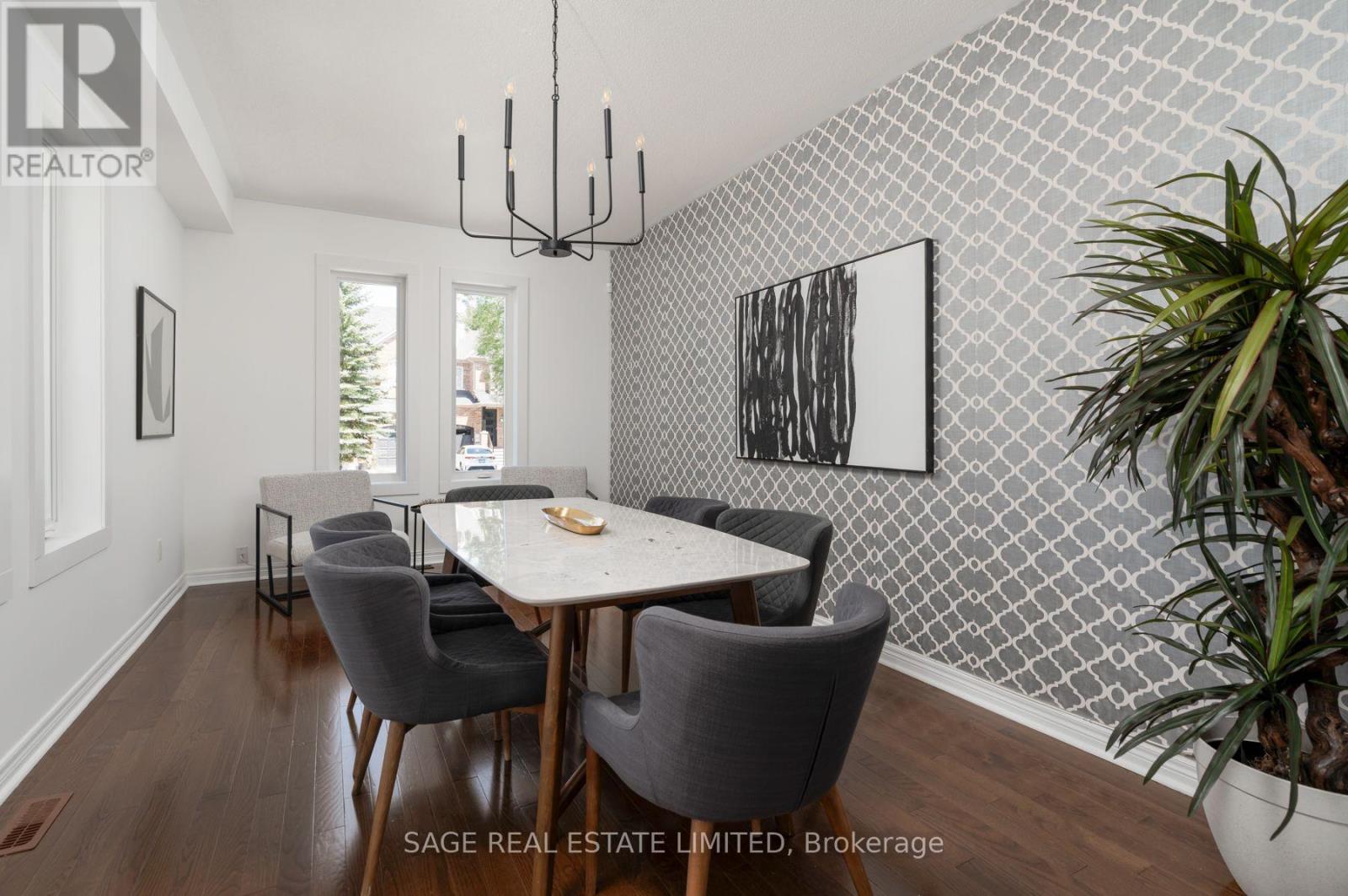 51 PEDERSEN DRIVE - 12