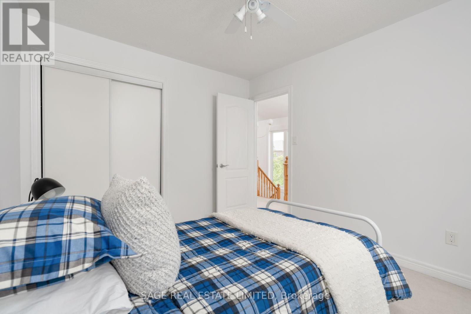 51 PEDERSEN DRIVE - 25