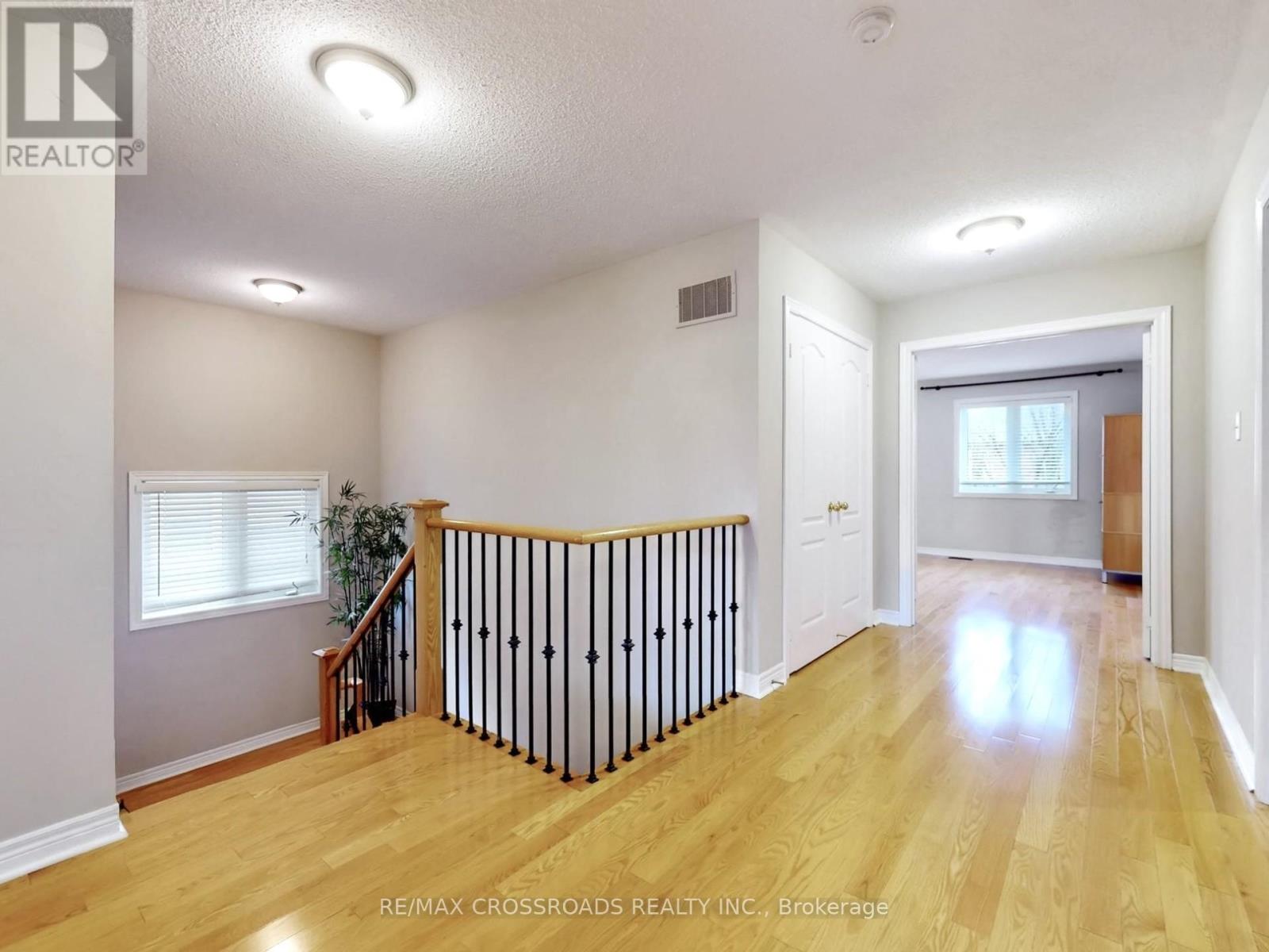 39 PANTANO DRIVE - 11