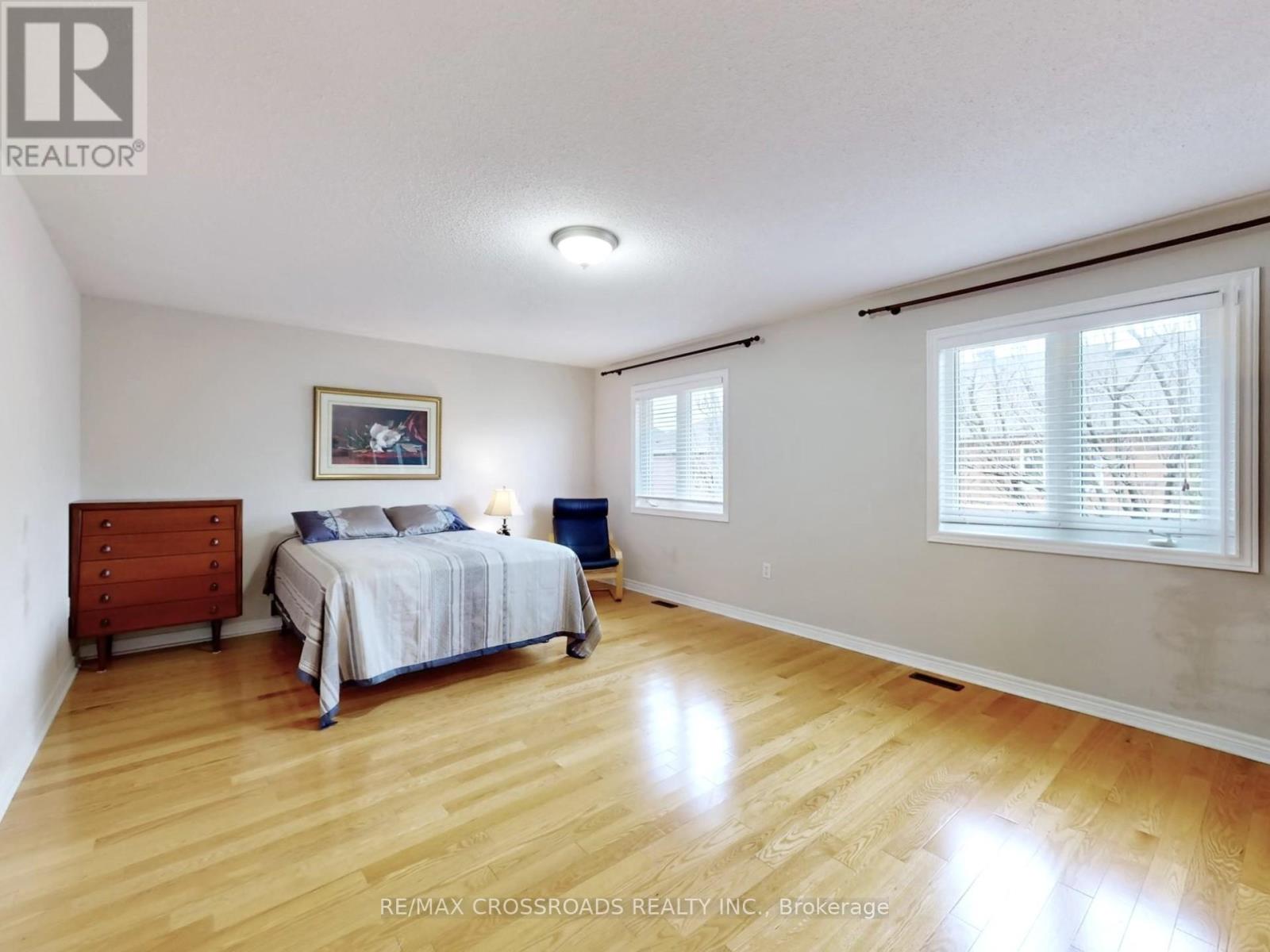 39 PANTANO DRIVE - 12