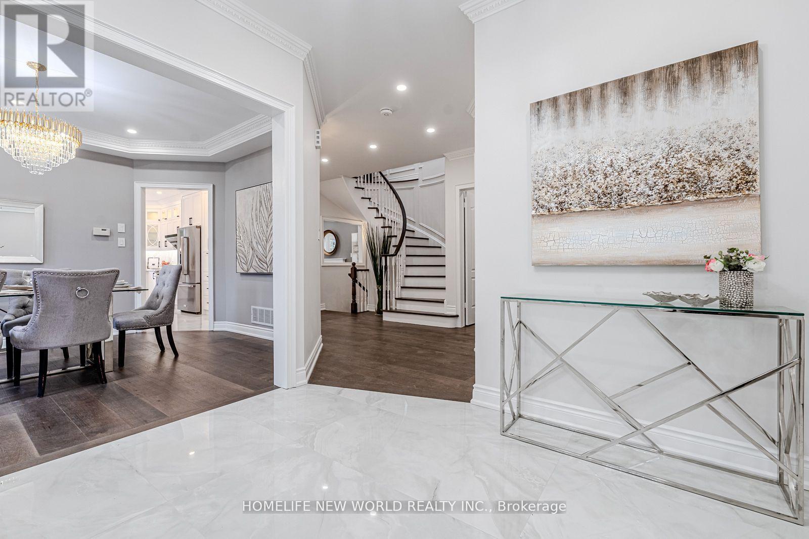11 FORTUNE CRESCENT - 1