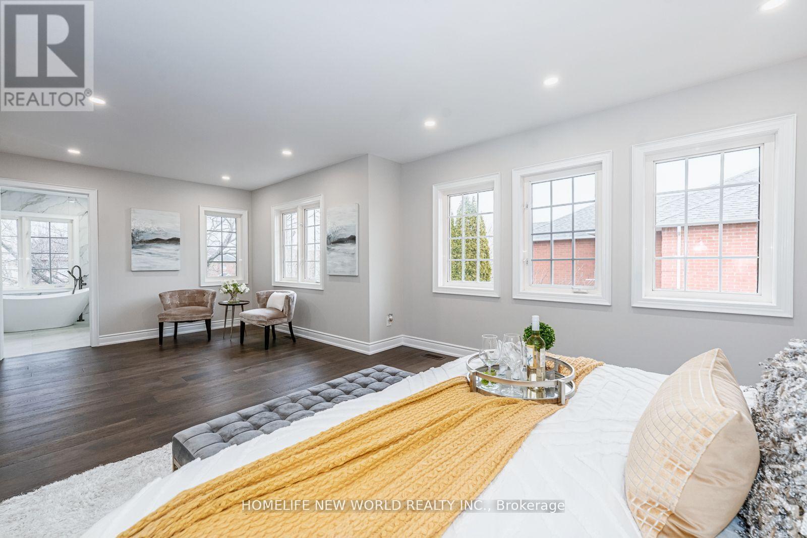 11 FORTUNE CRESCENT - 22