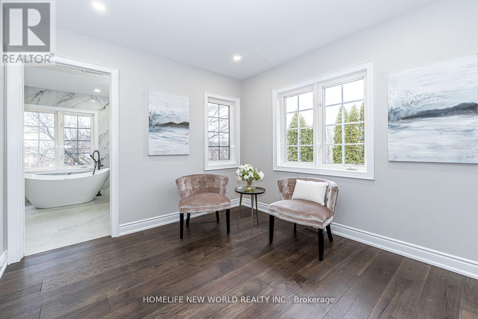 11 FORTUNE CRESCENT - 23
