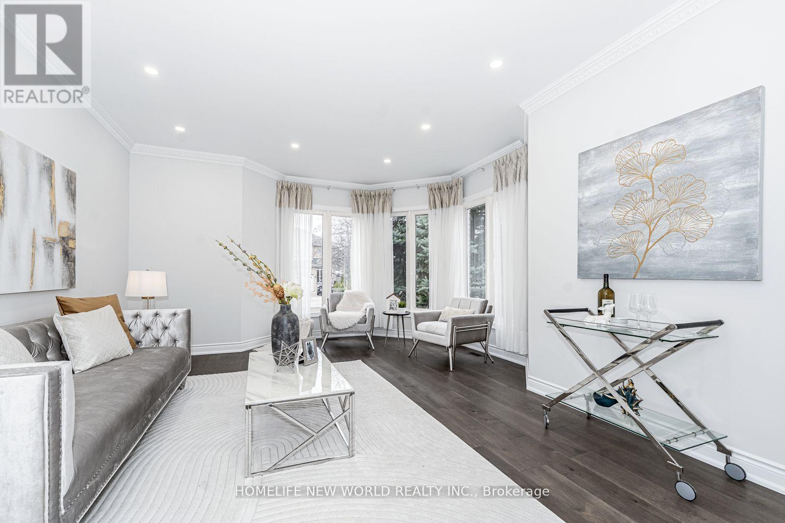 11 FORTUNE CRESCENT - 5