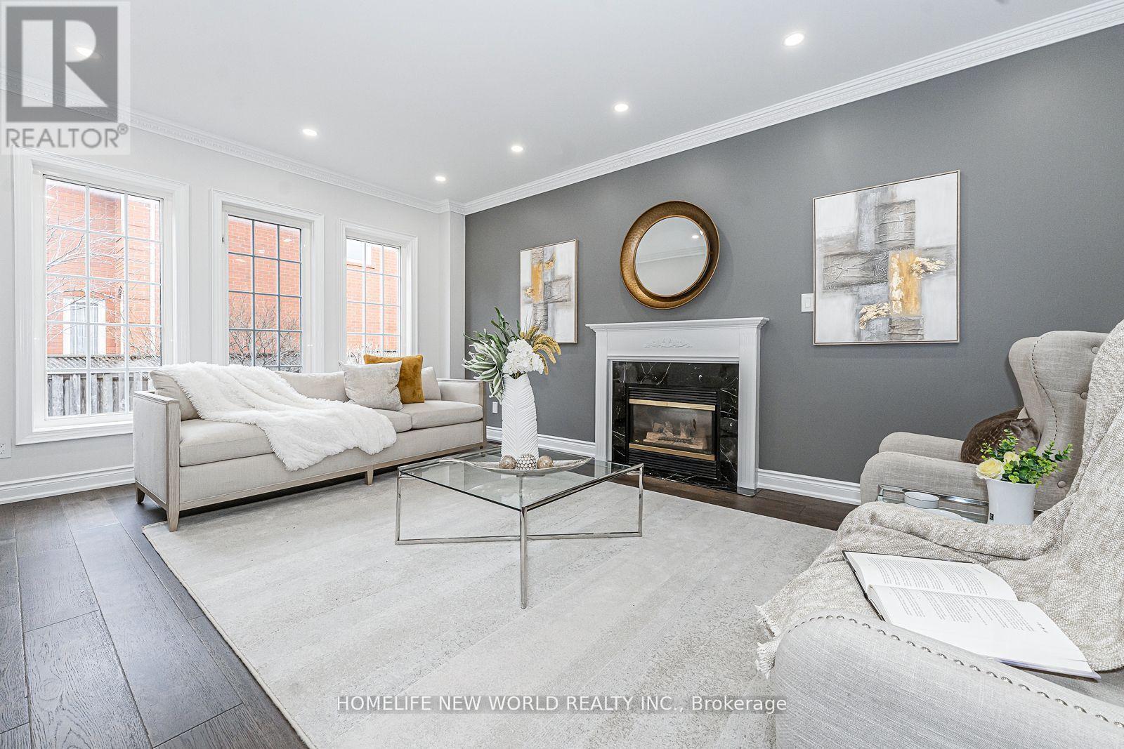 11 FORTUNE CRESCENT - 7