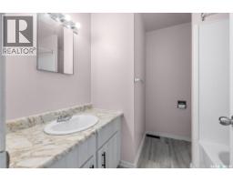 1342 Brown Street, Regina, SK S4N5M3 Photo 12