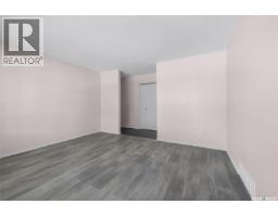1342 Brown Street, Regina, SK S4N5M3 Photo 8