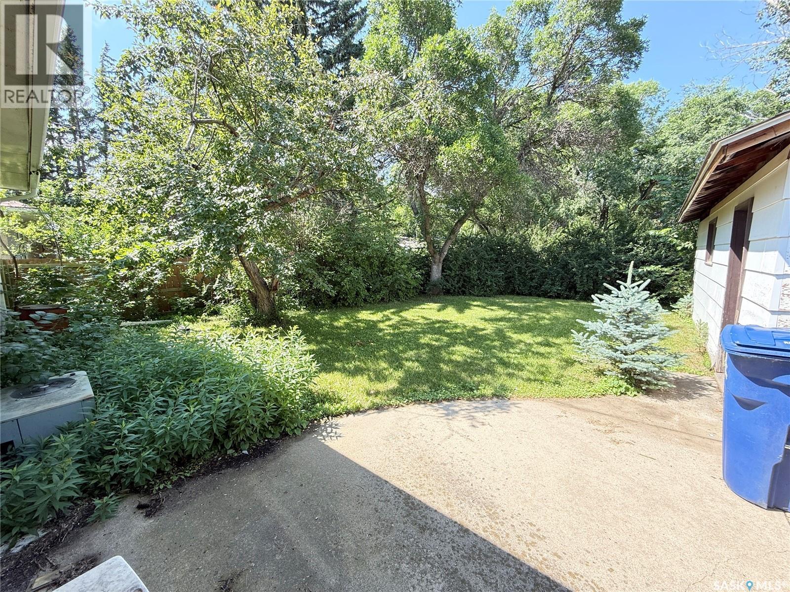 1117 Hartney AVENUE - 3