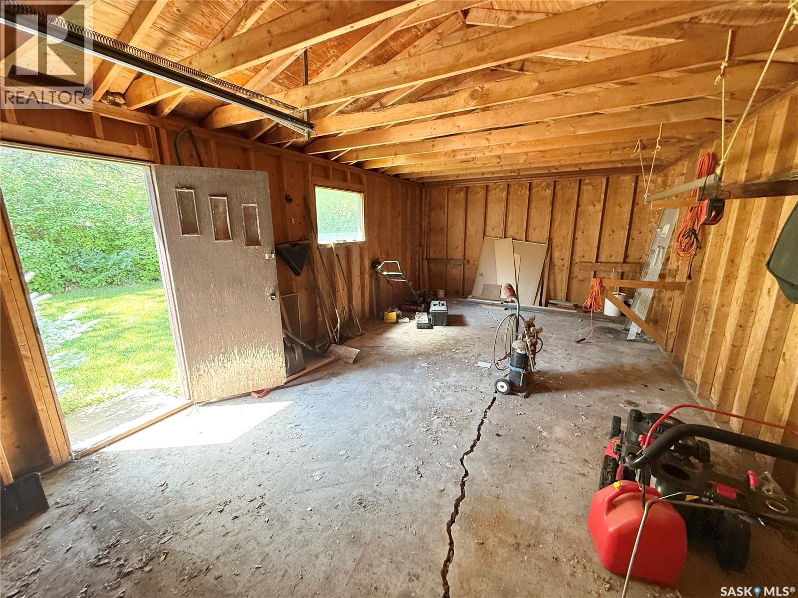 1117 Hartney AVENUE - 5