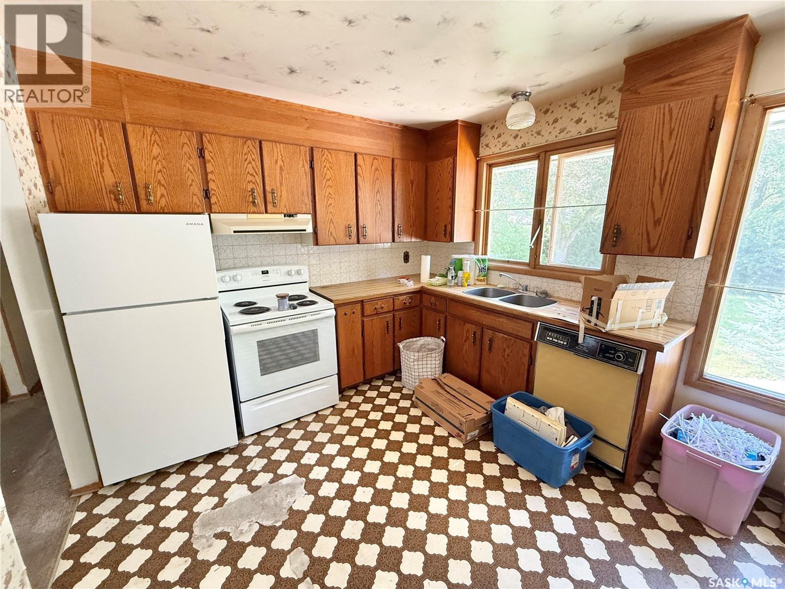 1117 Hartney AVENUE - 7
